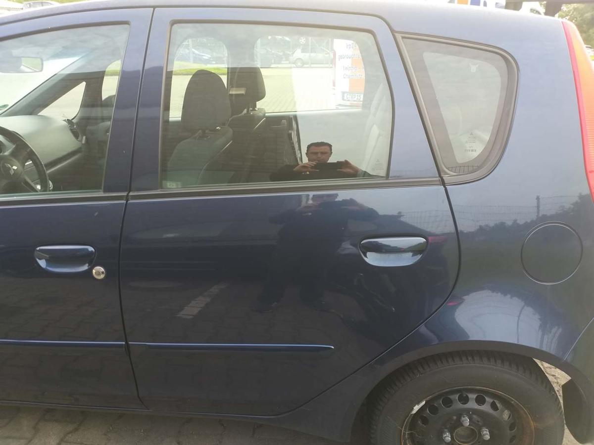 Mitsubishi Colt Z30 original Tür hinten links T43 Blau Rohbau Bj.2005